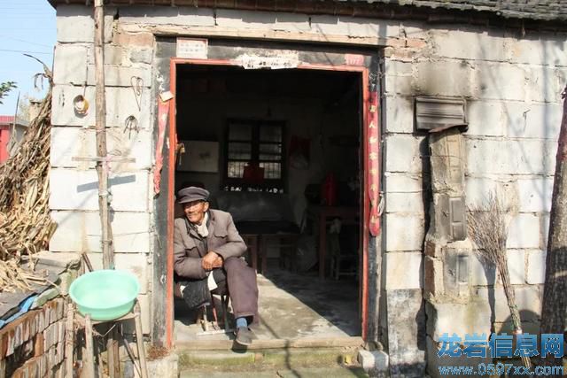 農(nóng)村貧困戶的標(biāo)準(zhǔn)是什么?