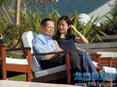 20歲到40歲面容巨變 翁帆二十年經(jīng)歷了什么?